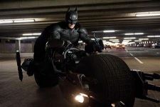 Pese a la mala publicidad por la masacre, "The Dark Knight Rises" cumplió